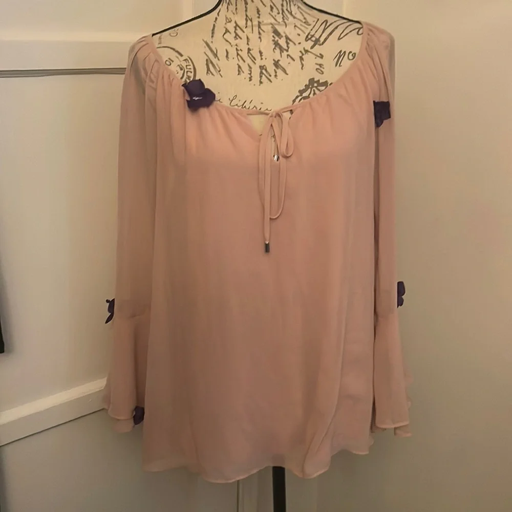 Long sleeve pink blouse - Picture 2 of 12
